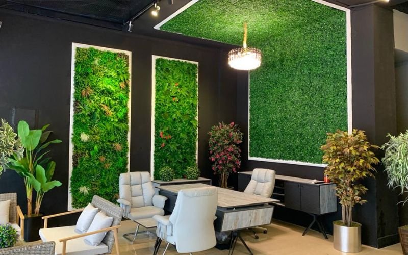 Go Green With These Trendy Artificial Grass Wall Design Ideas